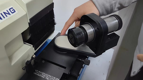 日本進(jìn)口全自動鉆頭鈍化機(jī)